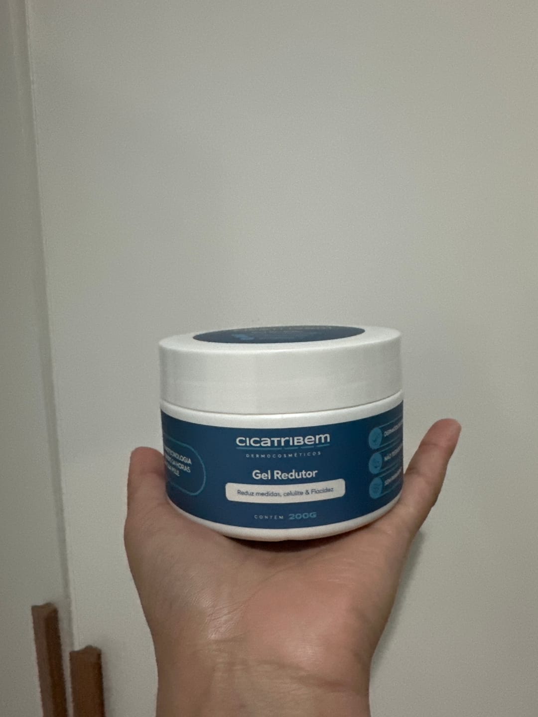 Customer photo review of Gel Redutor de Medidas, Celulites e Flacidez 200g